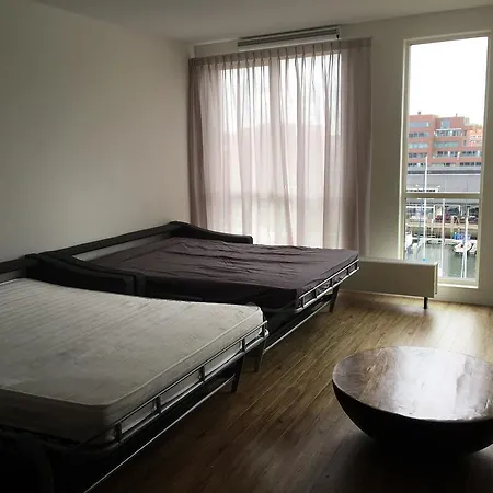 Hellingweg Met Balkon Den Haag